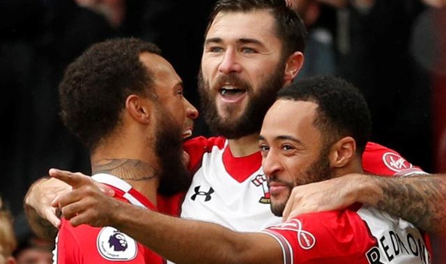  圣徒闪电开局，南安普顿十分钟三球定乾坤  